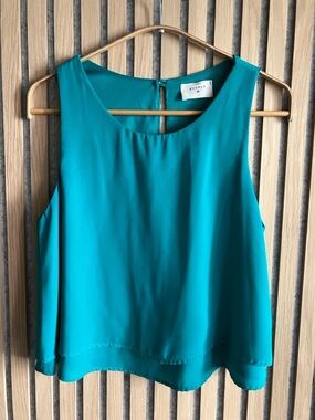 Everly Teal Sleeveless Crop Tank Top Size Small